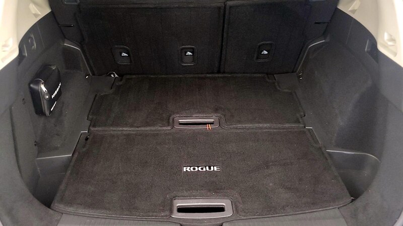 2022 Nissan Rogue Platinum 22