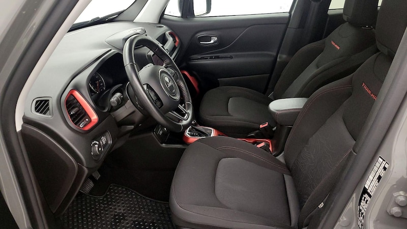 2022 Jeep Renegade Trailhawk 11