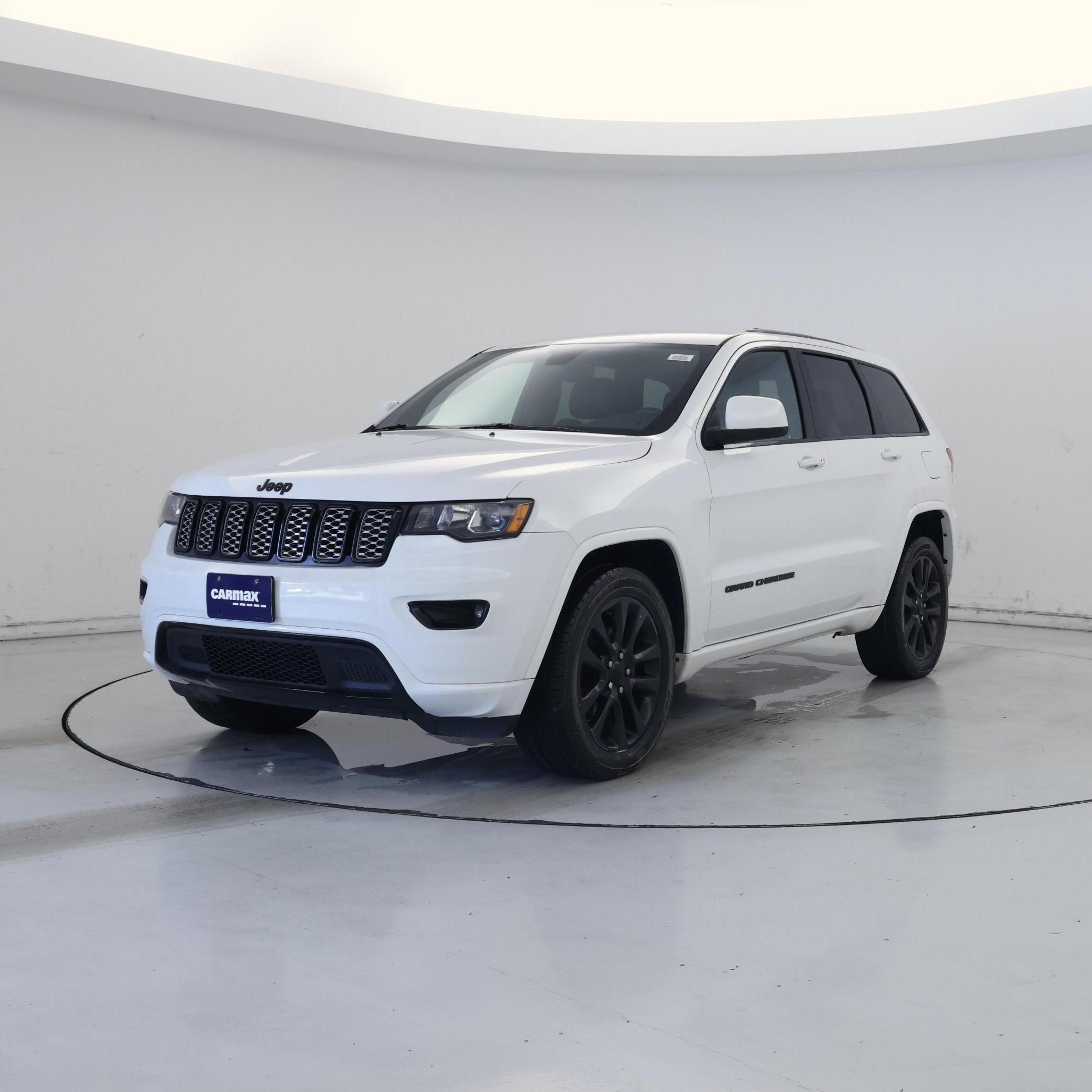 Thumbnail: 2017 Jeep Grand Cherokee - 4