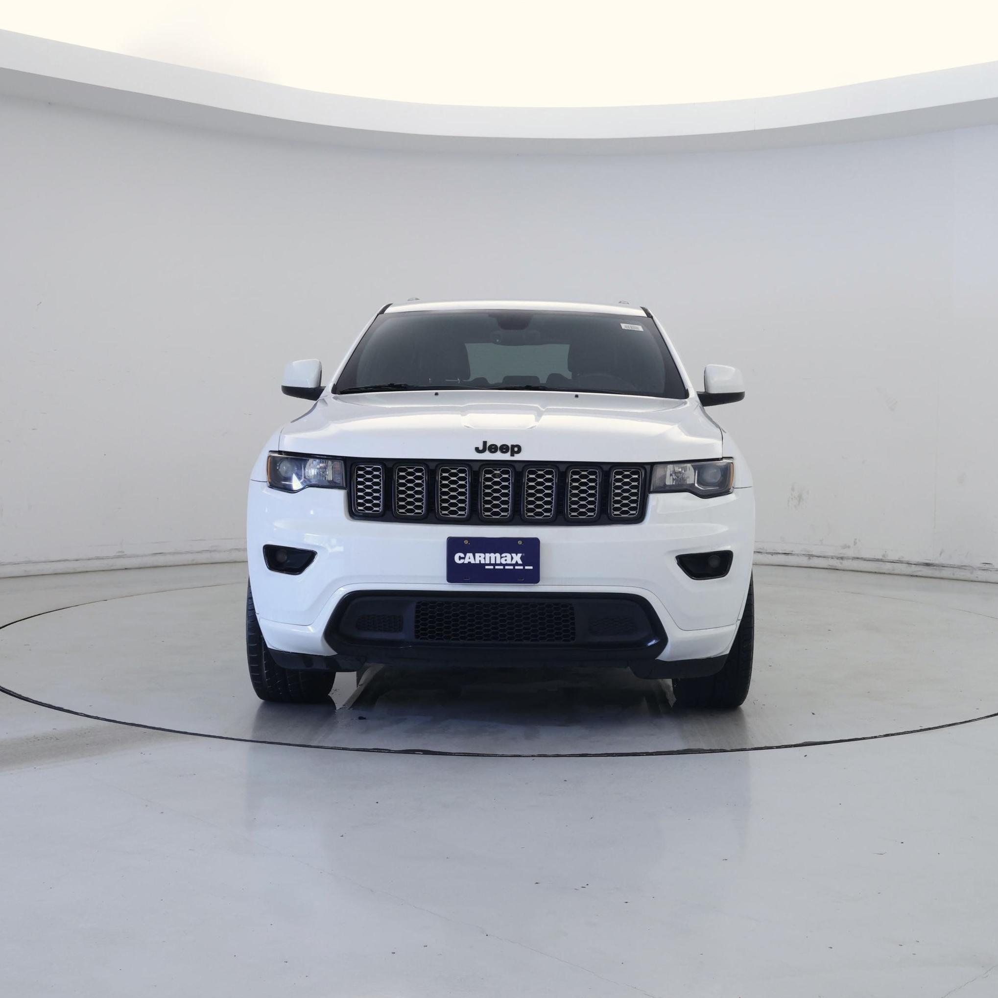 Thumbnail: 2017 Jeep Grand Cherokee - 5