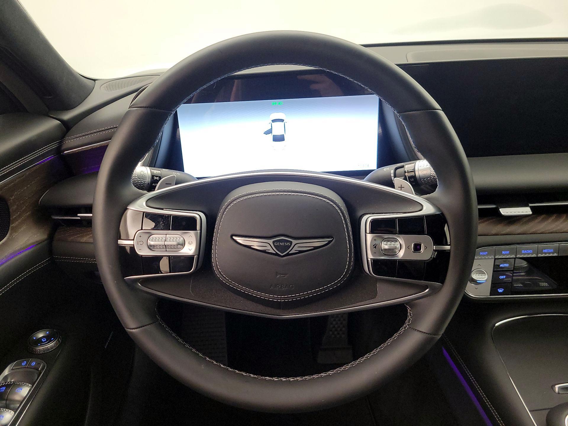 Thumbnail: 2023 Genesis G90 - 10