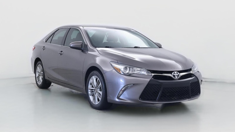 2015 Toyota Camry SE Hero Image