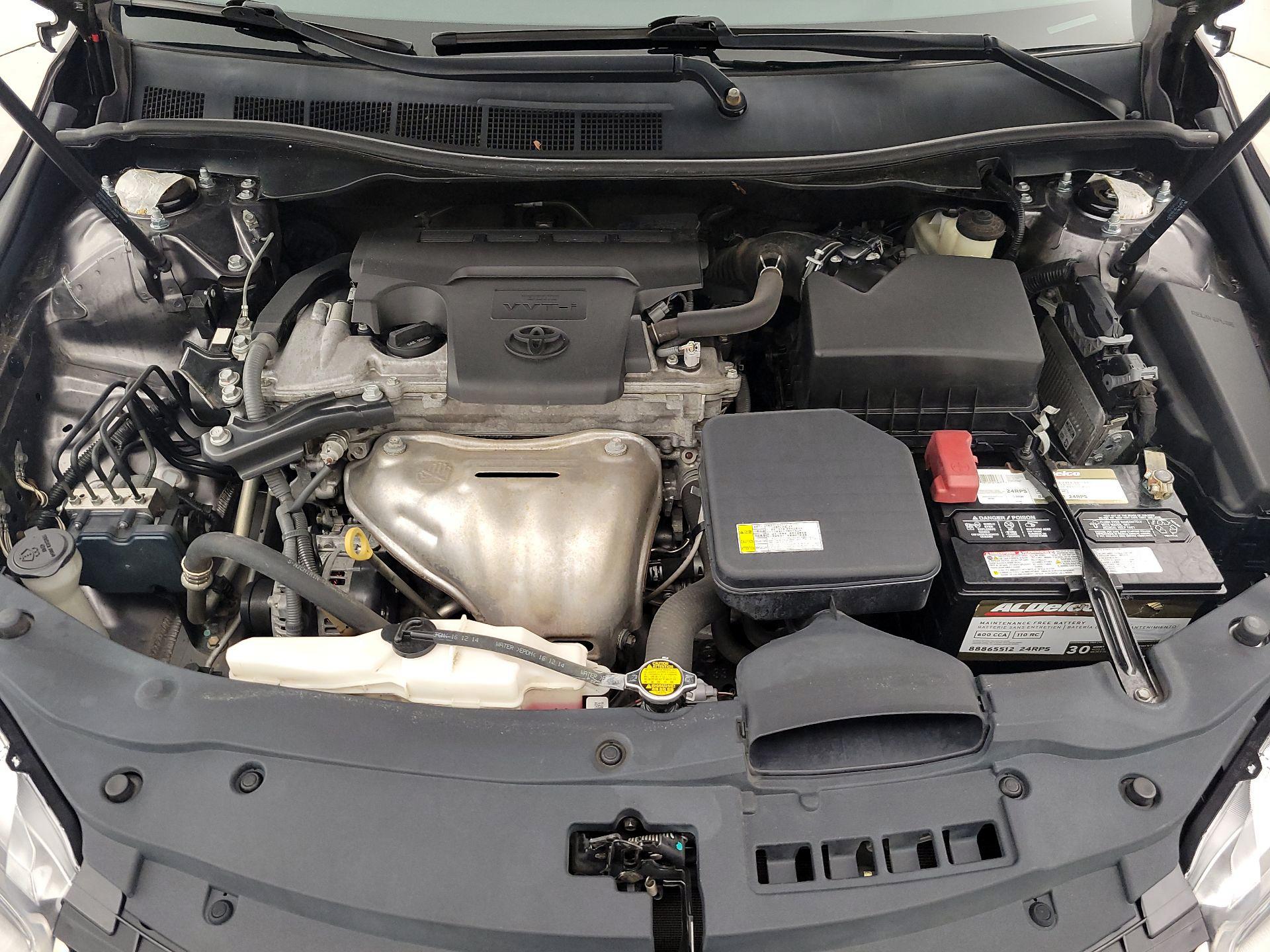 Thumbnail: 2015 Toyota Camry - 20