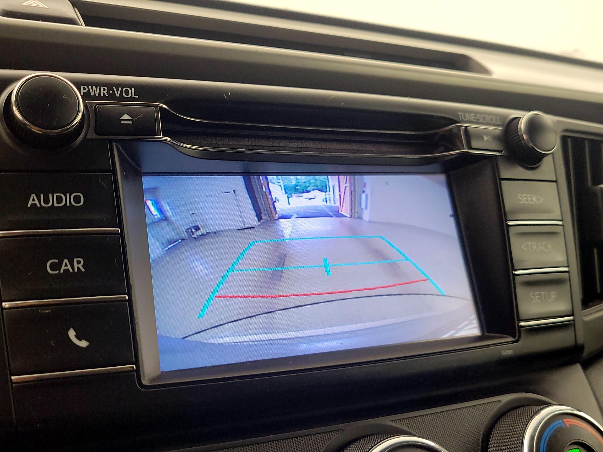 Thumbnail: 2016 Toyota RAV4 - 14