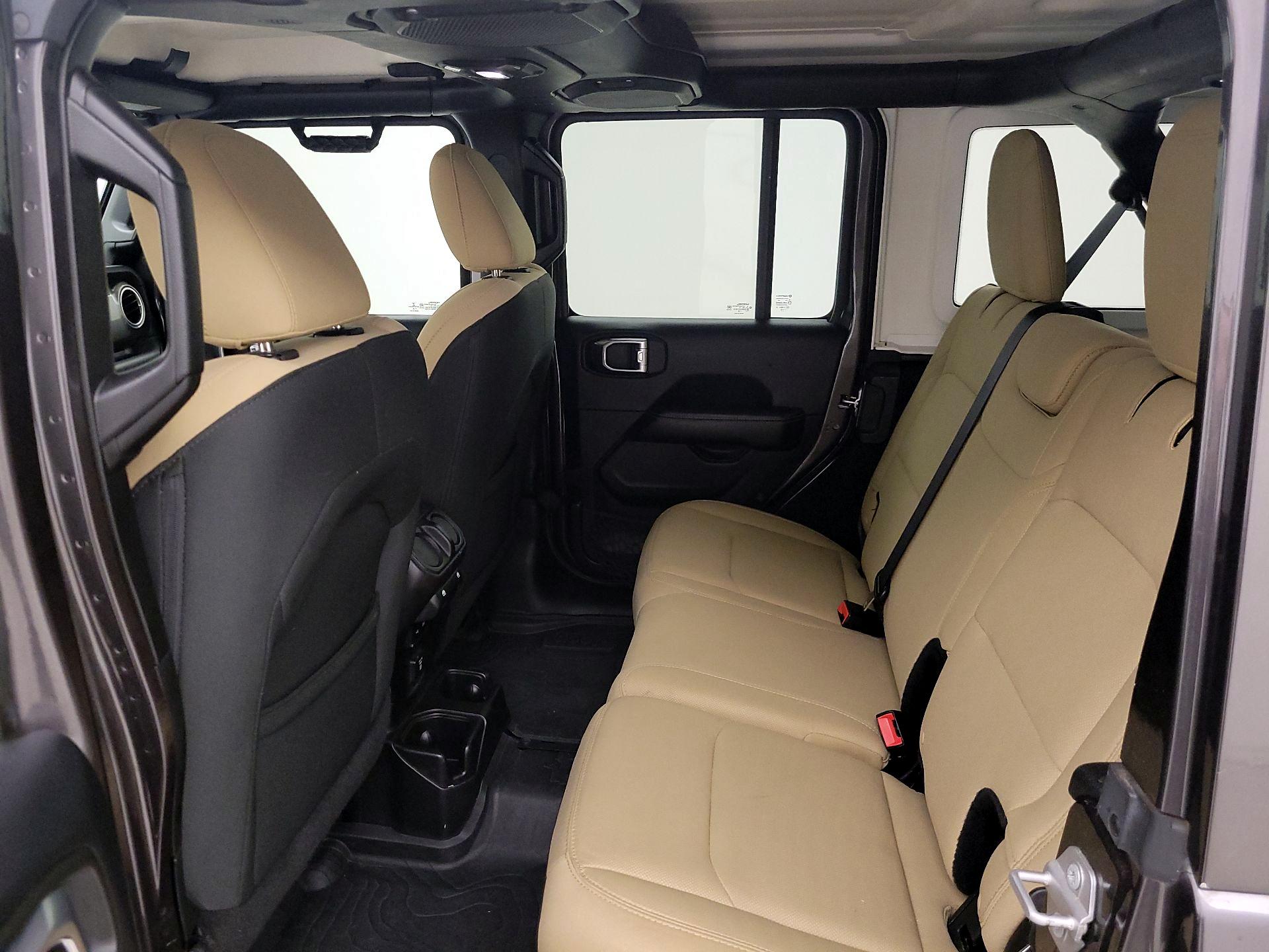 Thumbnail: 2018 Jeep Wrangler - 20