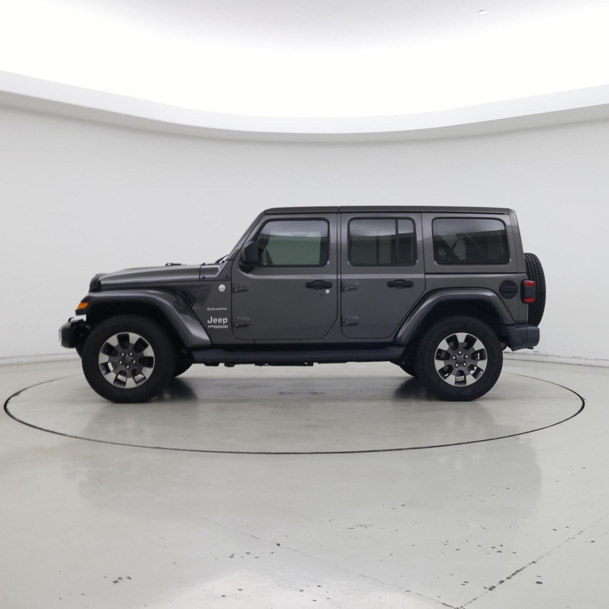 Thumbnail: 2018 Jeep Wrangler - 3