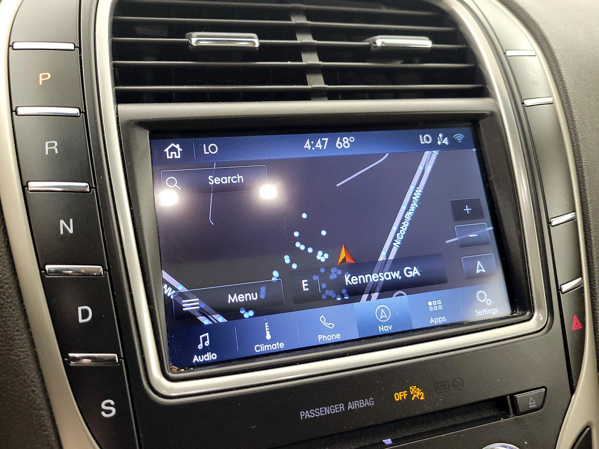 Thumbnail: 2020 Lincoln Nautilus - 14