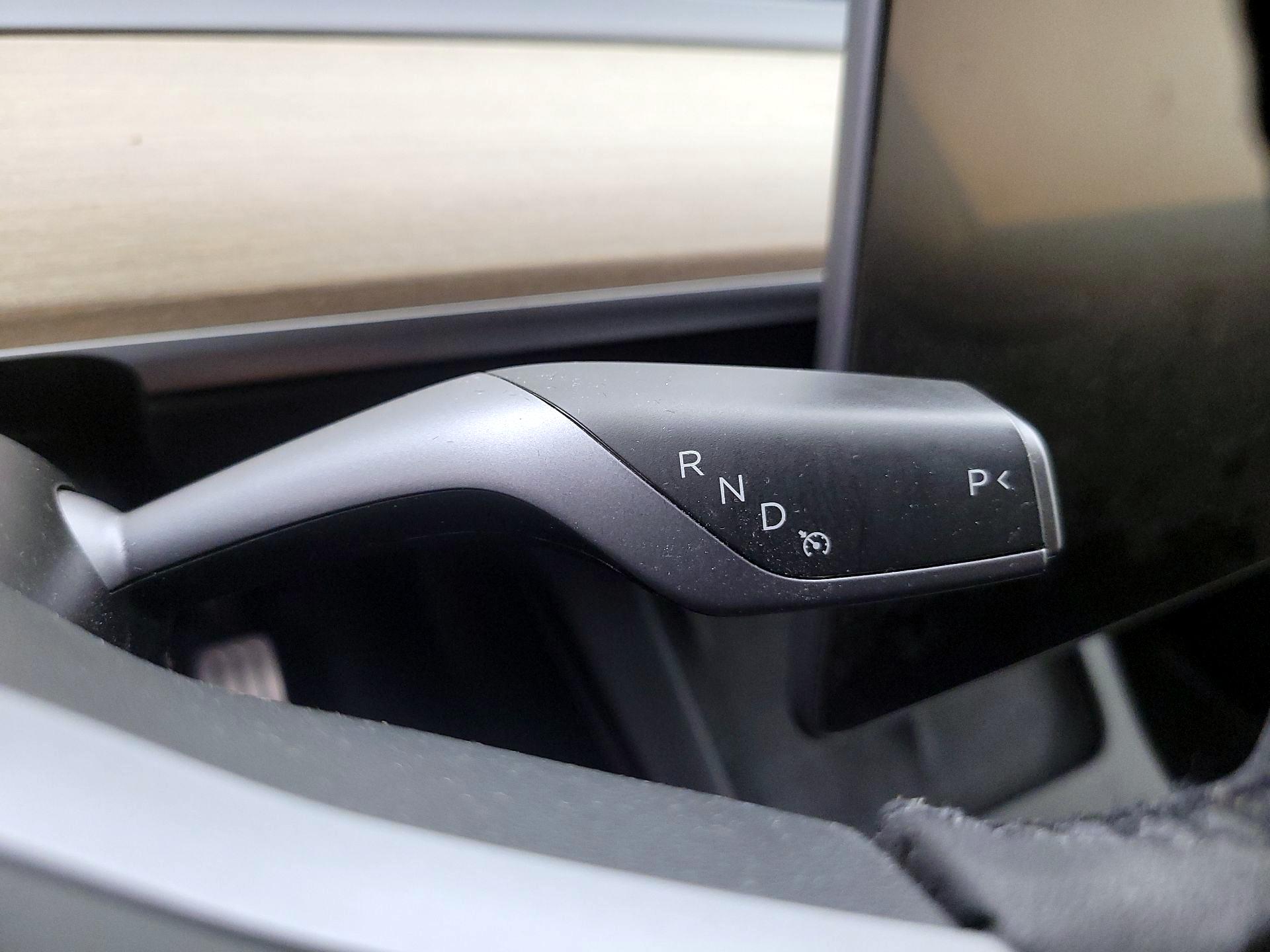 Thumbnail: 2022 Tesla Model Y - 17