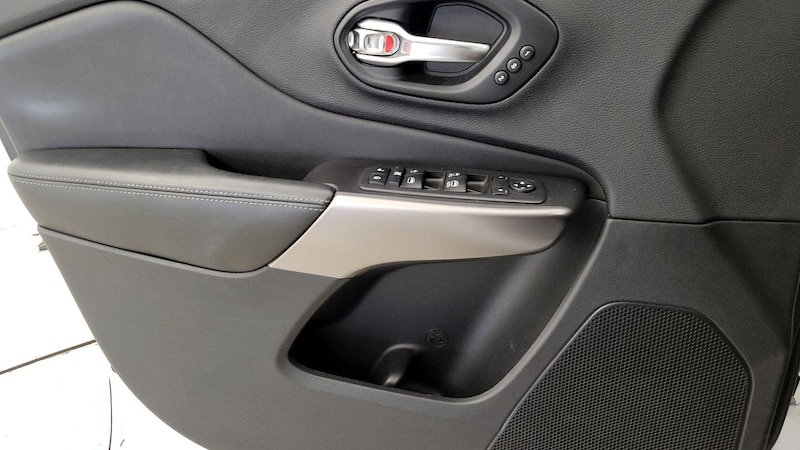 2019 Jeep Cherokee Limited Edition 12