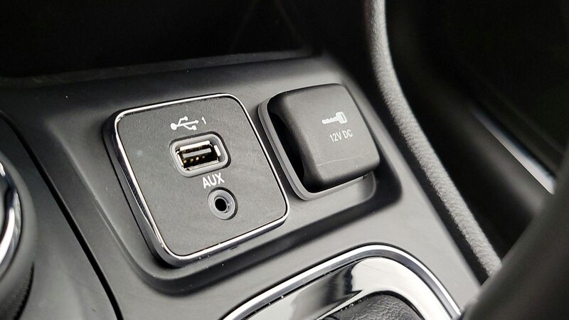 2019 Jeep Cherokee Limited Edition 18