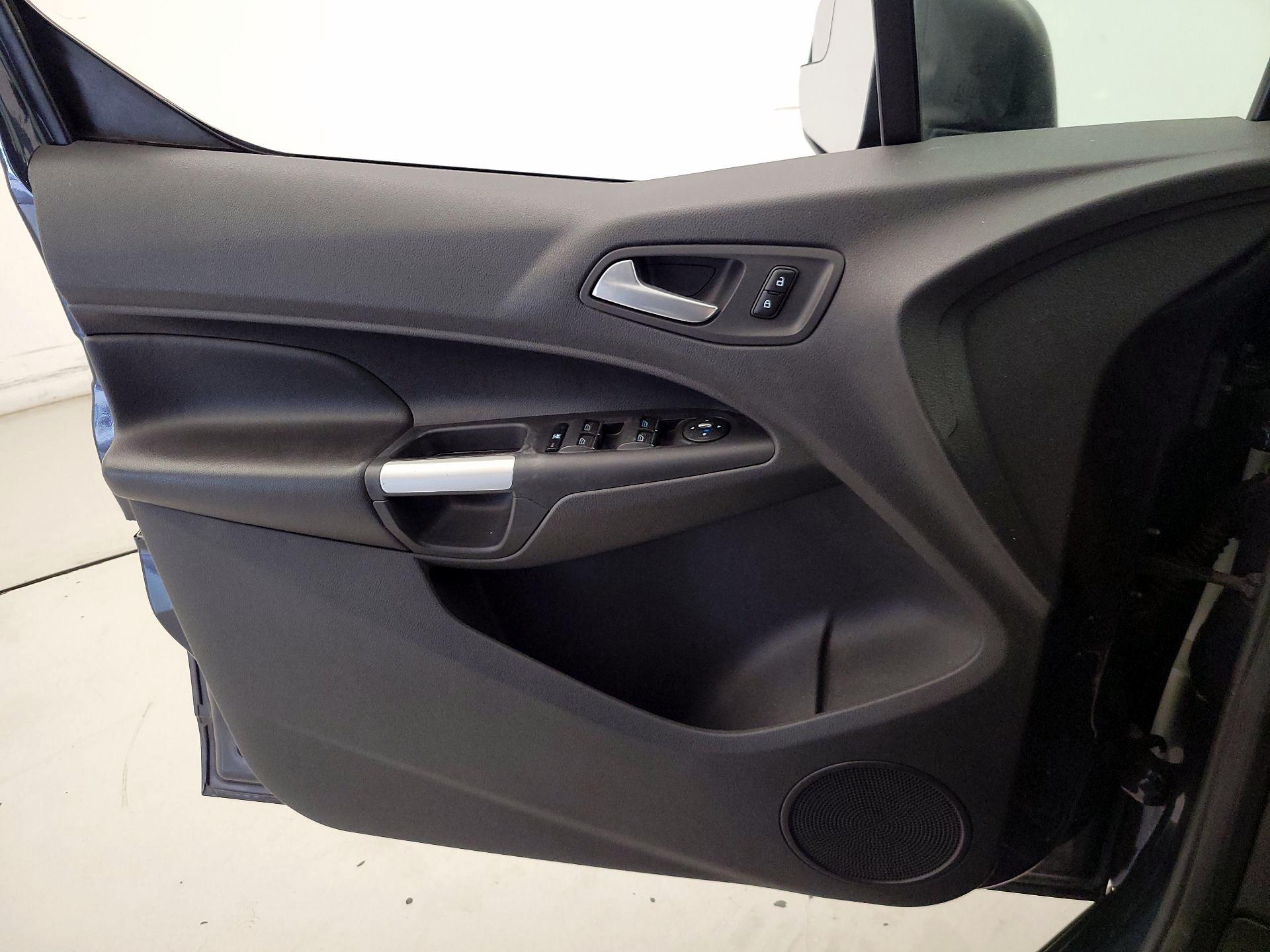 Thumbnail: 2014 Ford Transit Series - 12