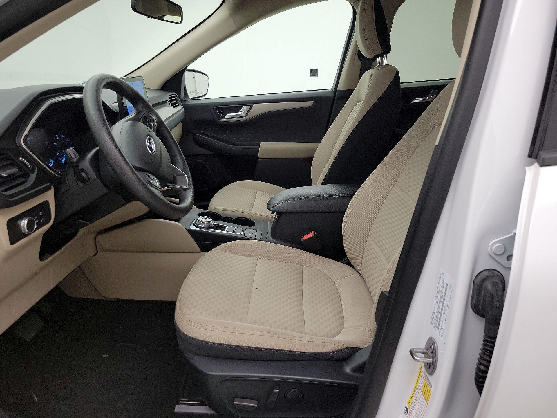 Thumbnail: 2020 Ford Escape - 11