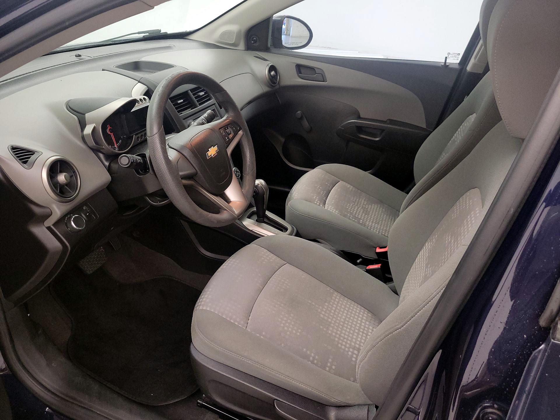Thumbnail: 2016 Chevrolet Sonic - 11
