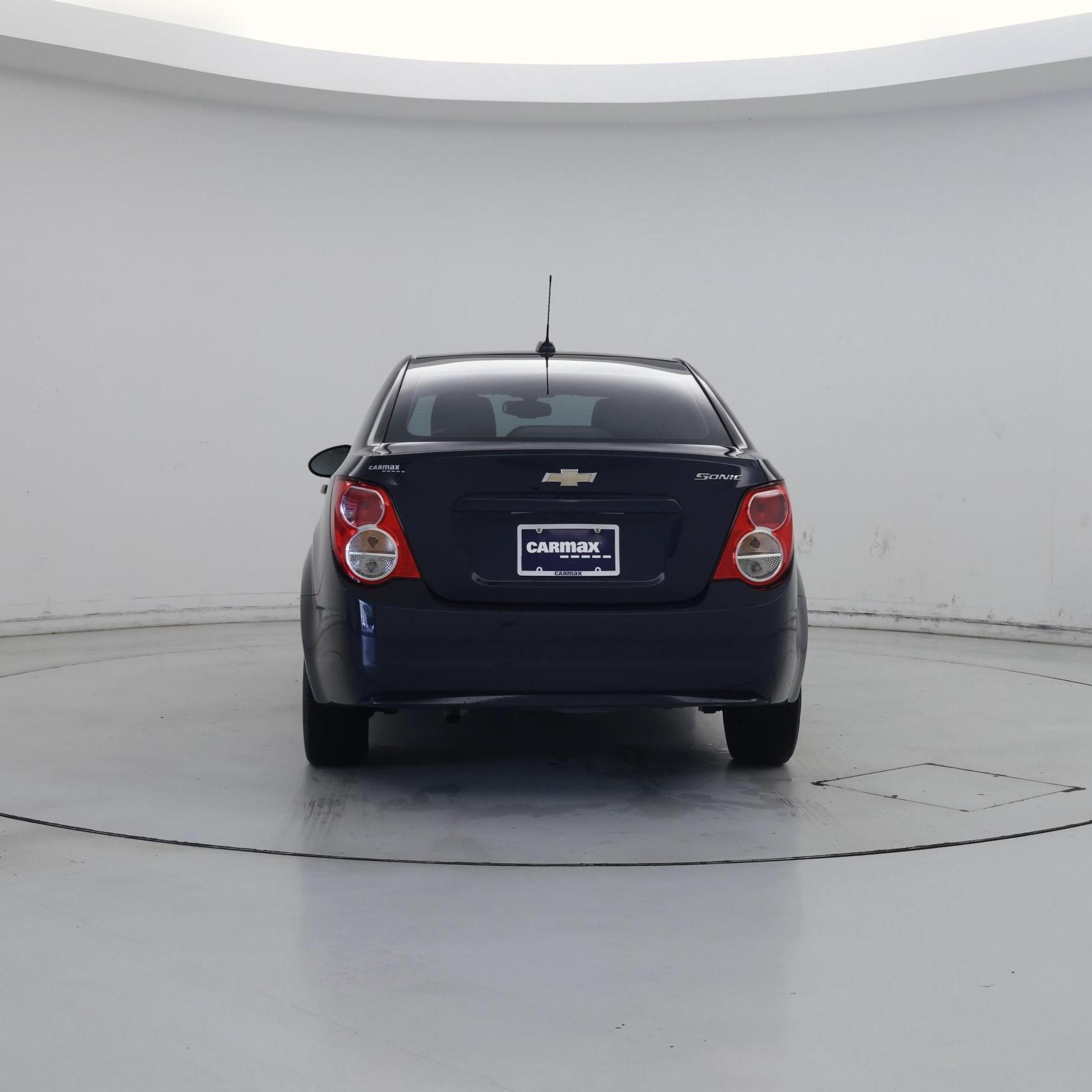 Thumbnail: 2016 Chevrolet Sonic - 6