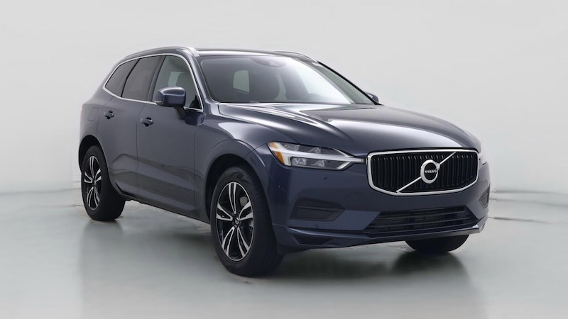 2020 Volvo XC60 T5 Momentum Hero Image
