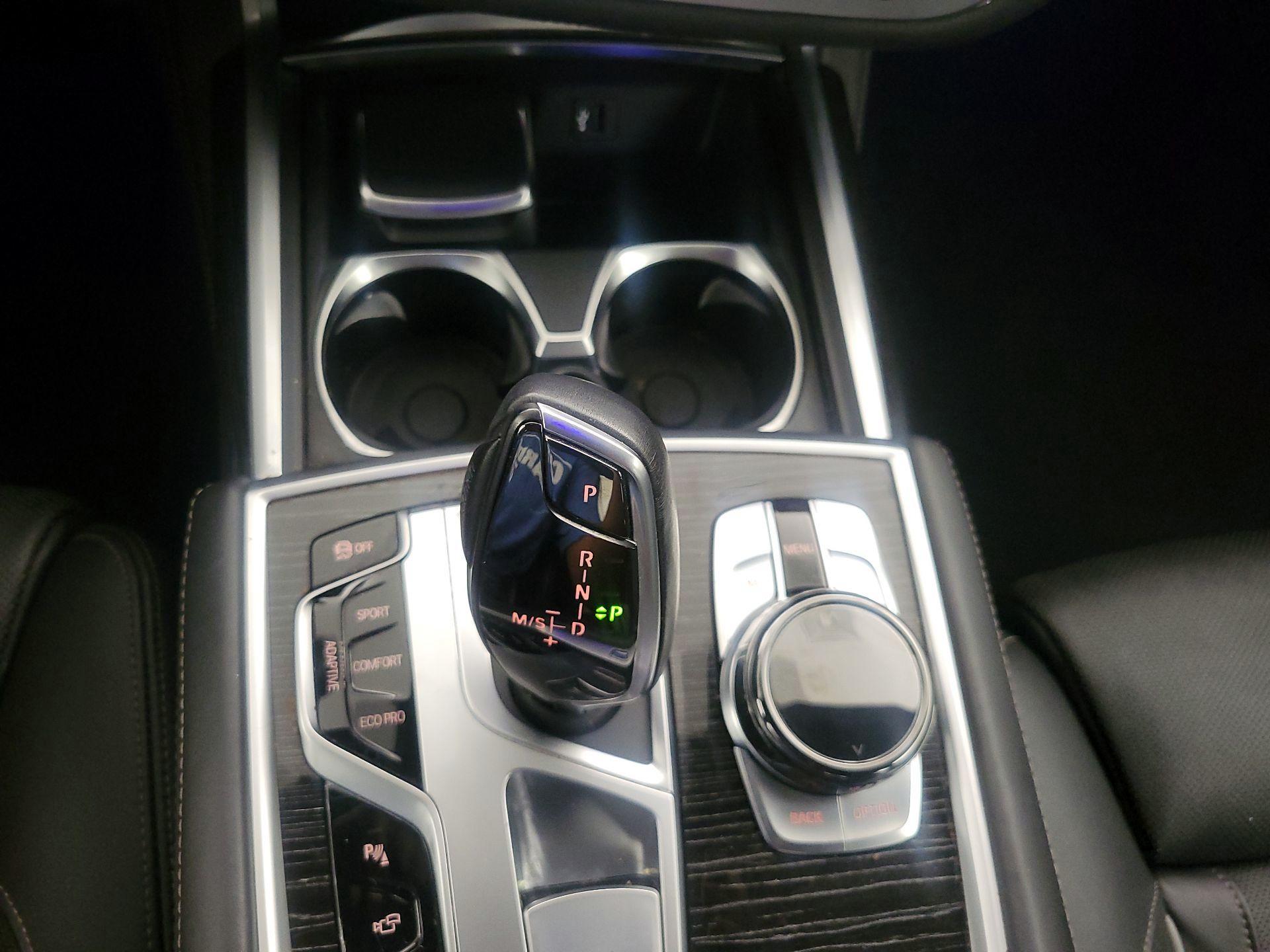 Thumbnail: 2019 BMW 7 Series - 18