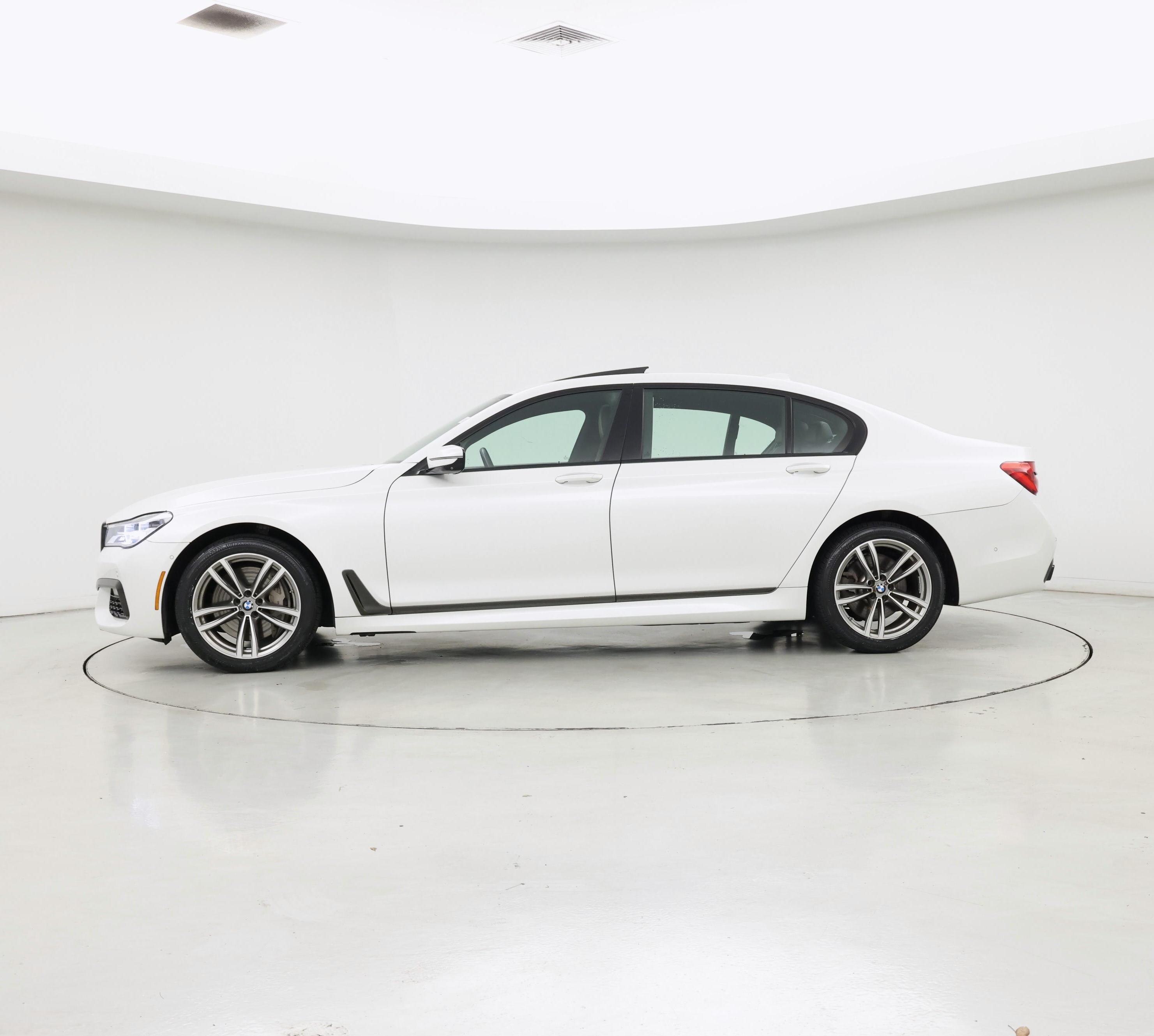 Thumbnail: 2019 BMW 7 Series - 3