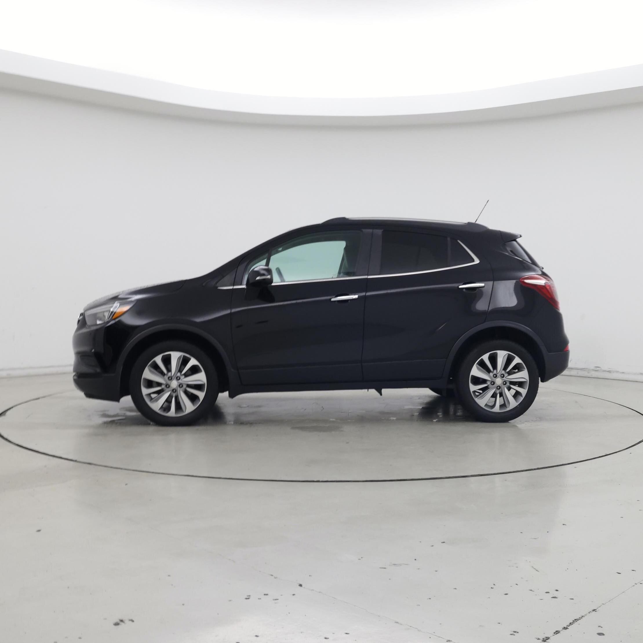 Thumbnail: 2018 Buick Encore - 3