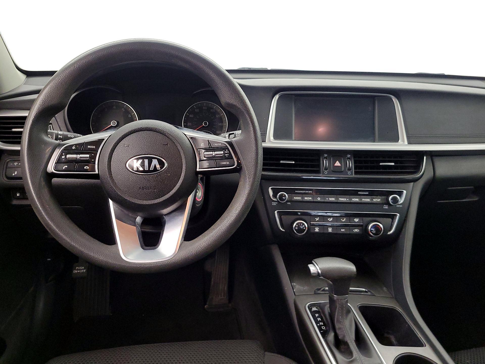 Thumbnail: 2019 Kia Optima - 10