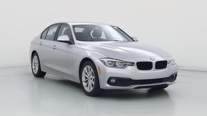 2018 BMW 3 Series 320i Hero Image