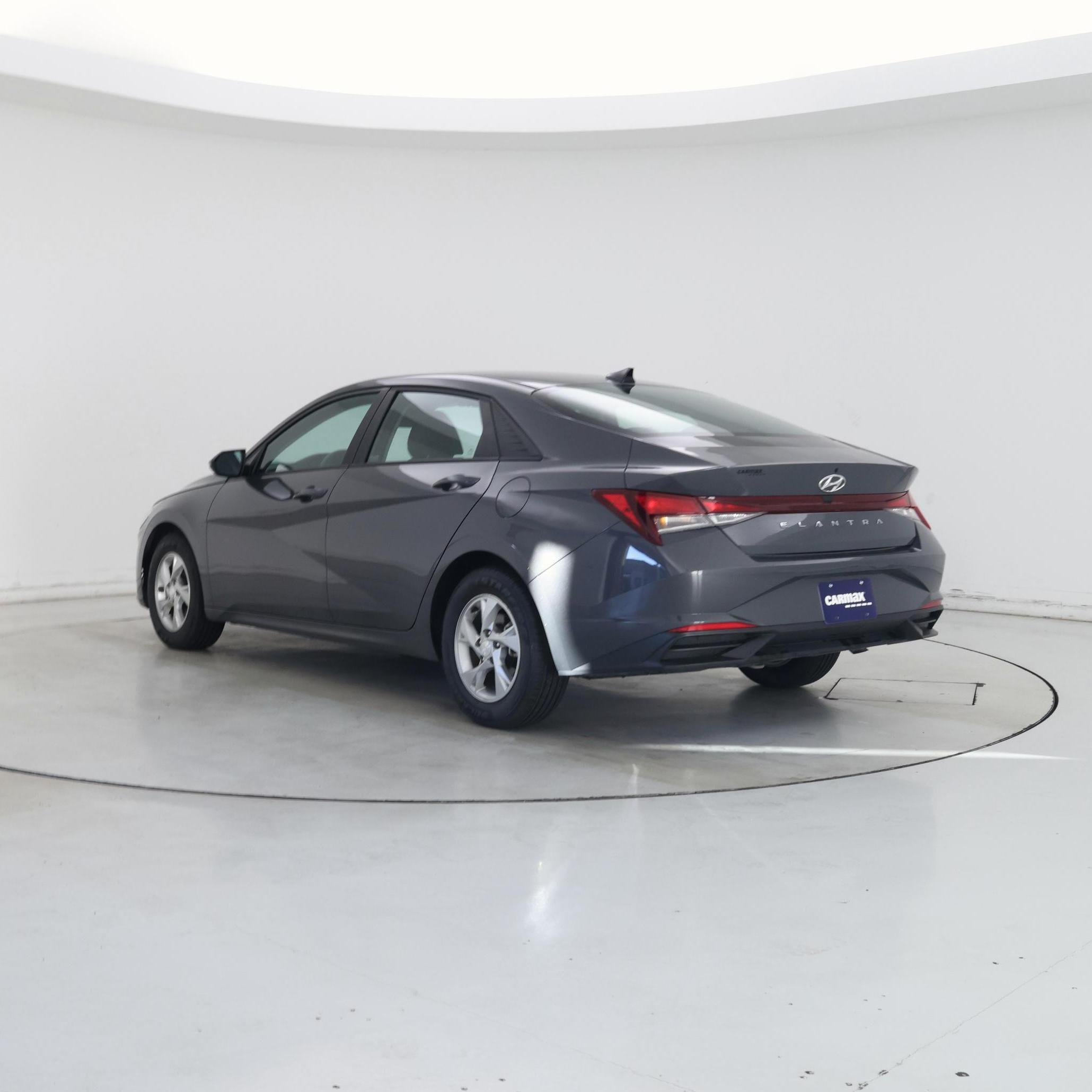 Thumbnail: 2023 Hyundai Elantra - 2