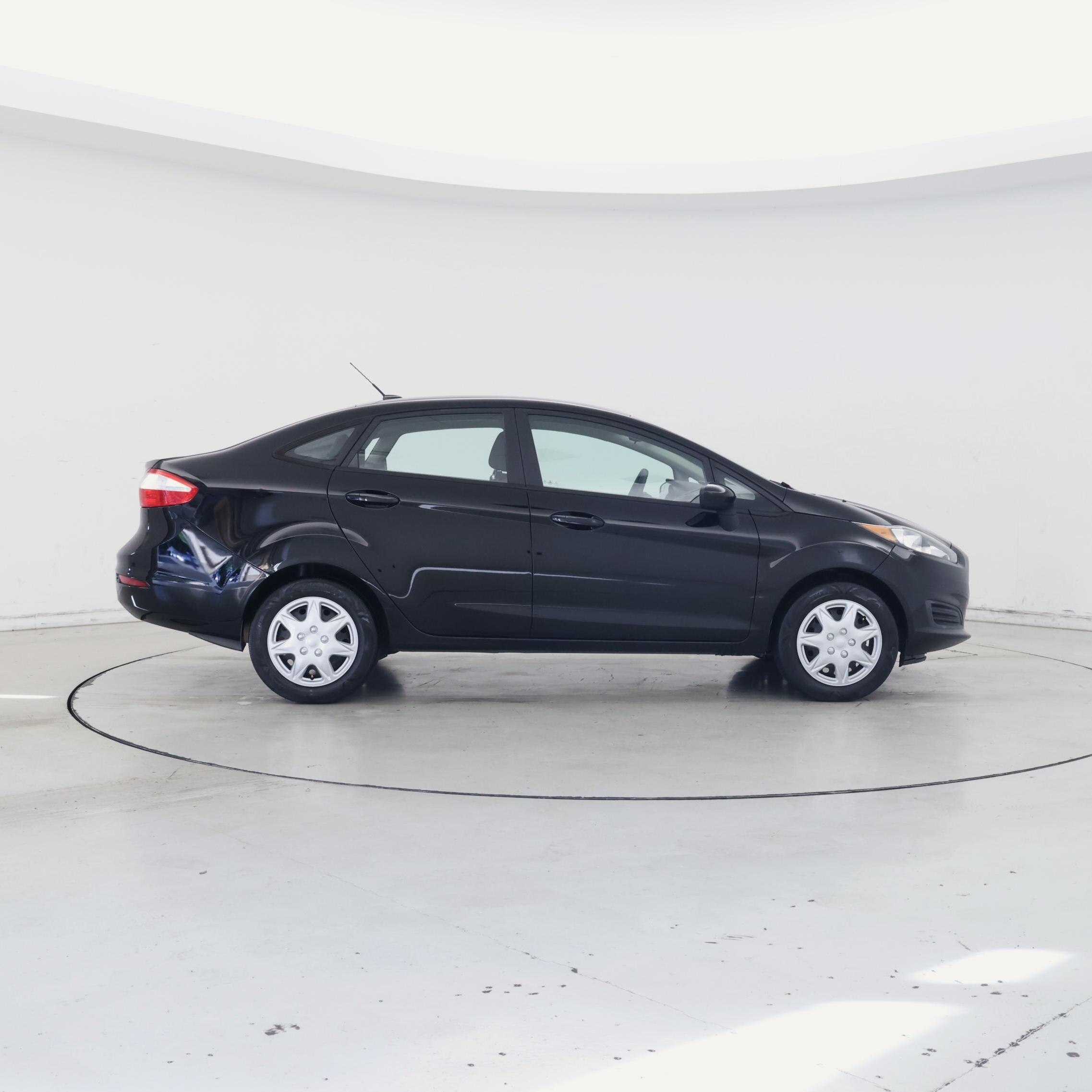 Thumbnail: 2019 Ford Fiesta - 7