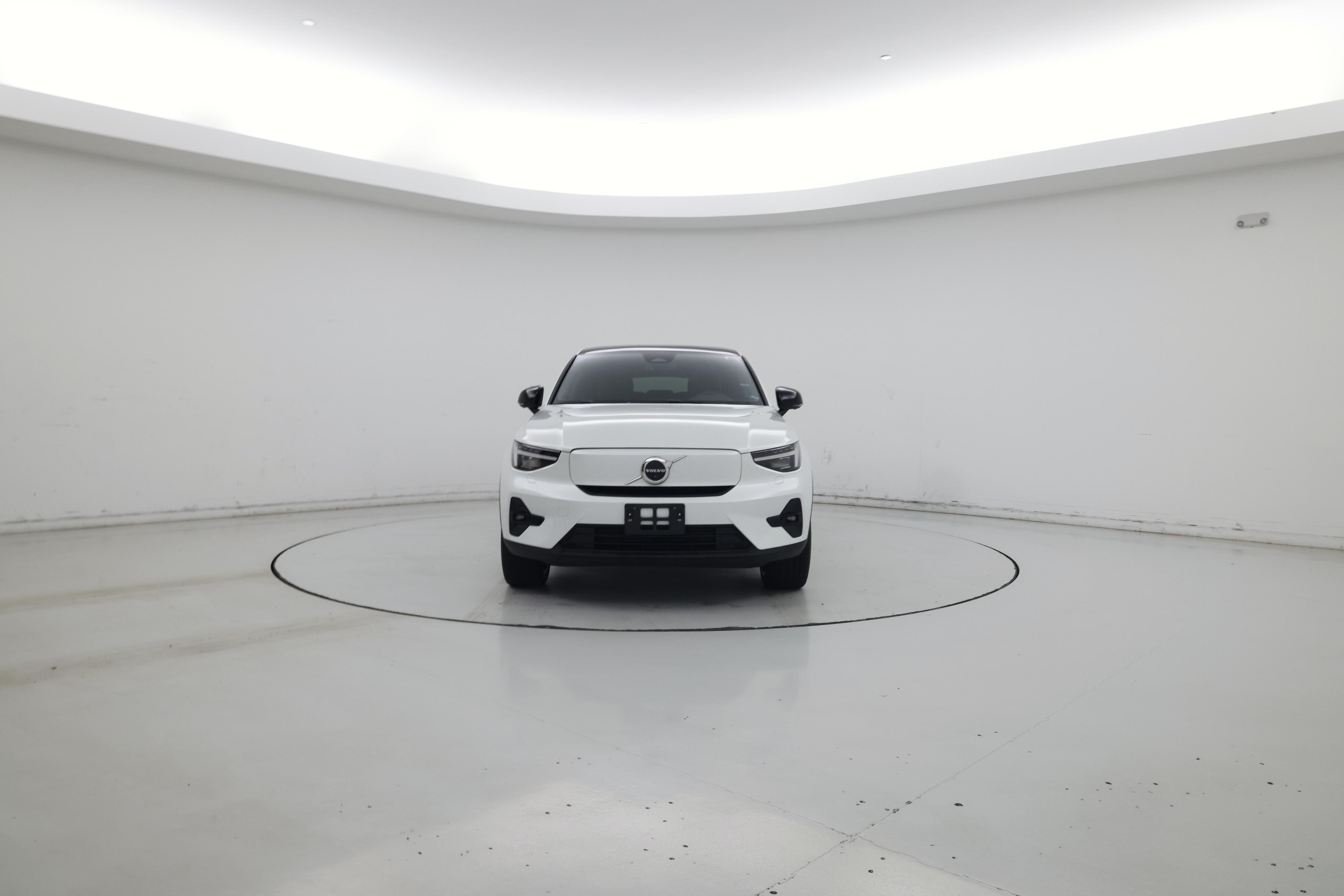 Thumbnail: 2023 Volvo C40 - 5