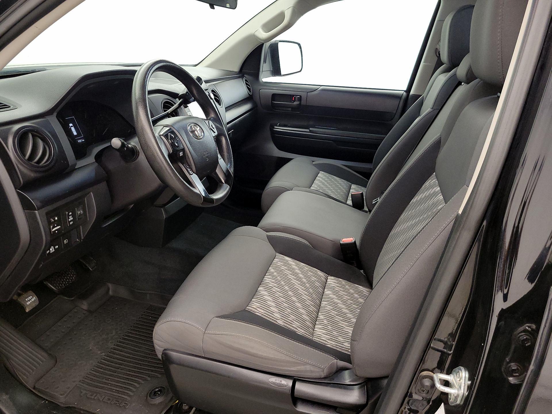 Thumbnail: 2021 Toyota Tundra - 11