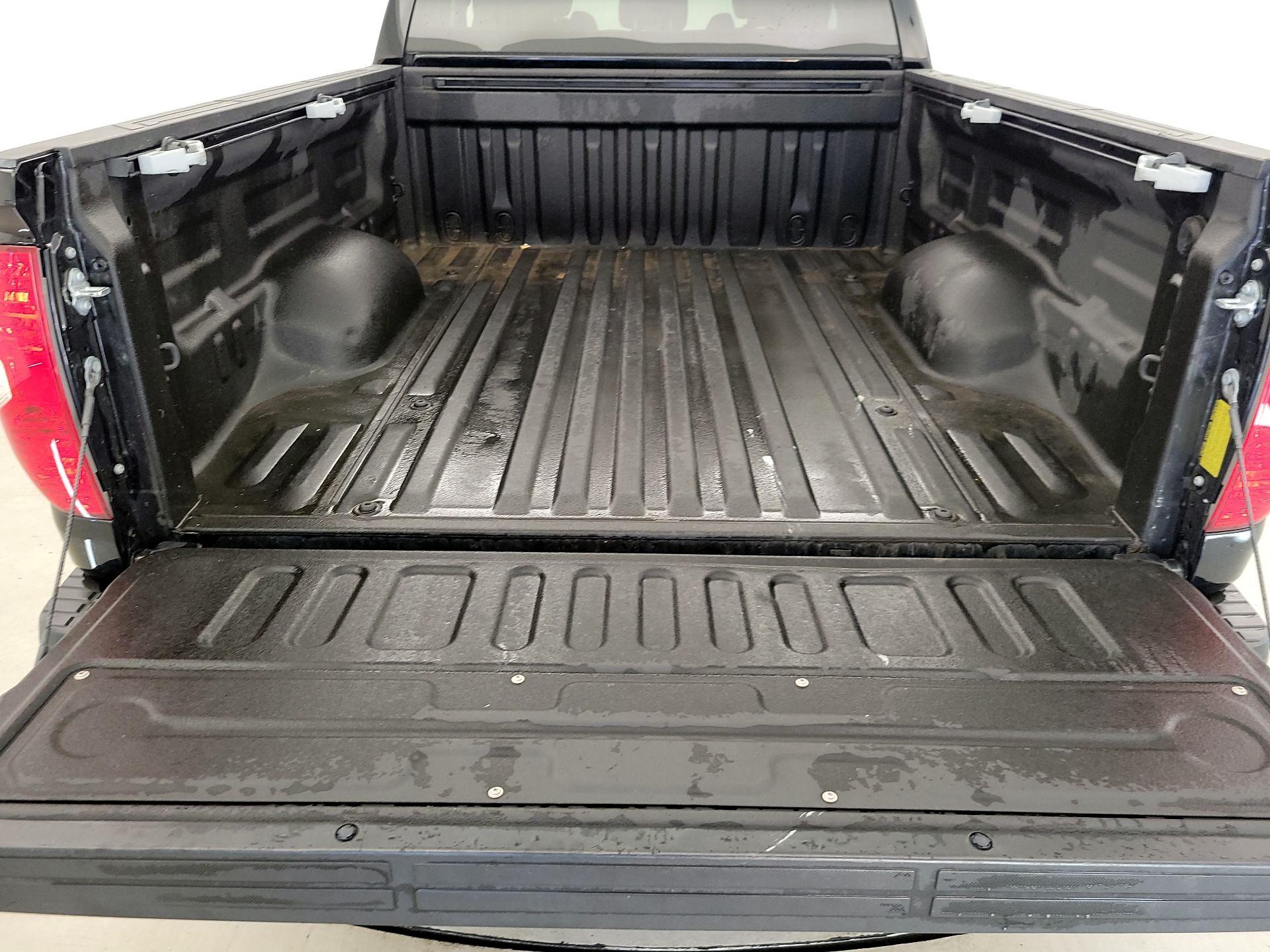 Thumbnail: 2021 Toyota Tundra - 20