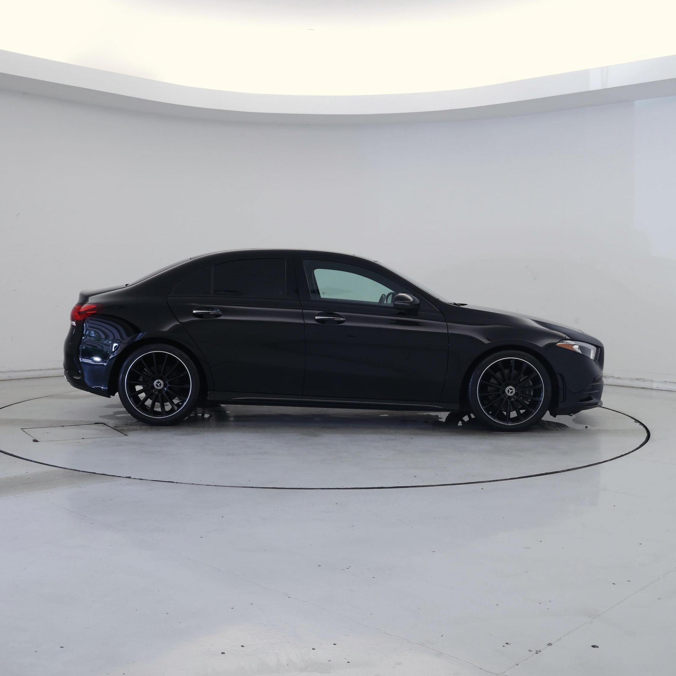 Thumbnail: 2020 Mercedes-Benz A-Class - 7