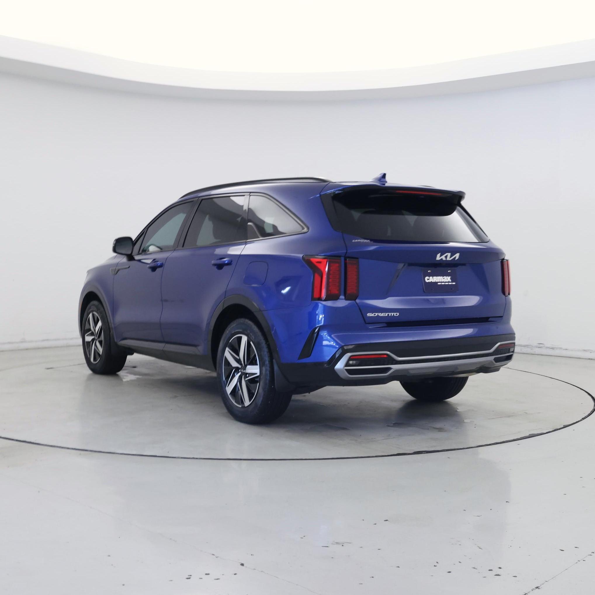 Thumbnail: 2023 Kia Sorento - 2