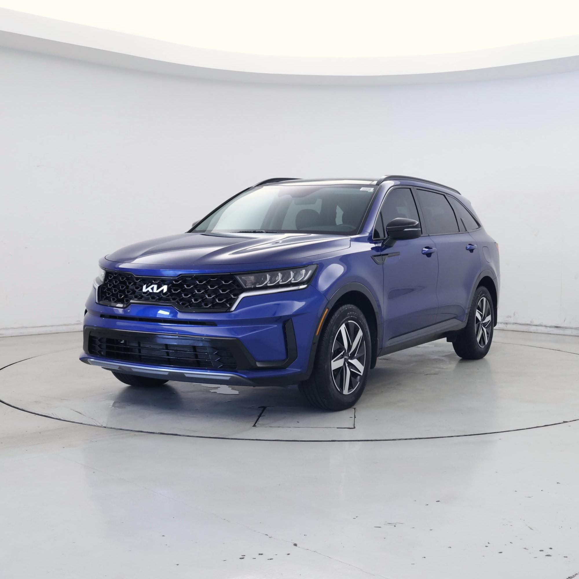 Thumbnail: 2023 Kia Sorento - 4