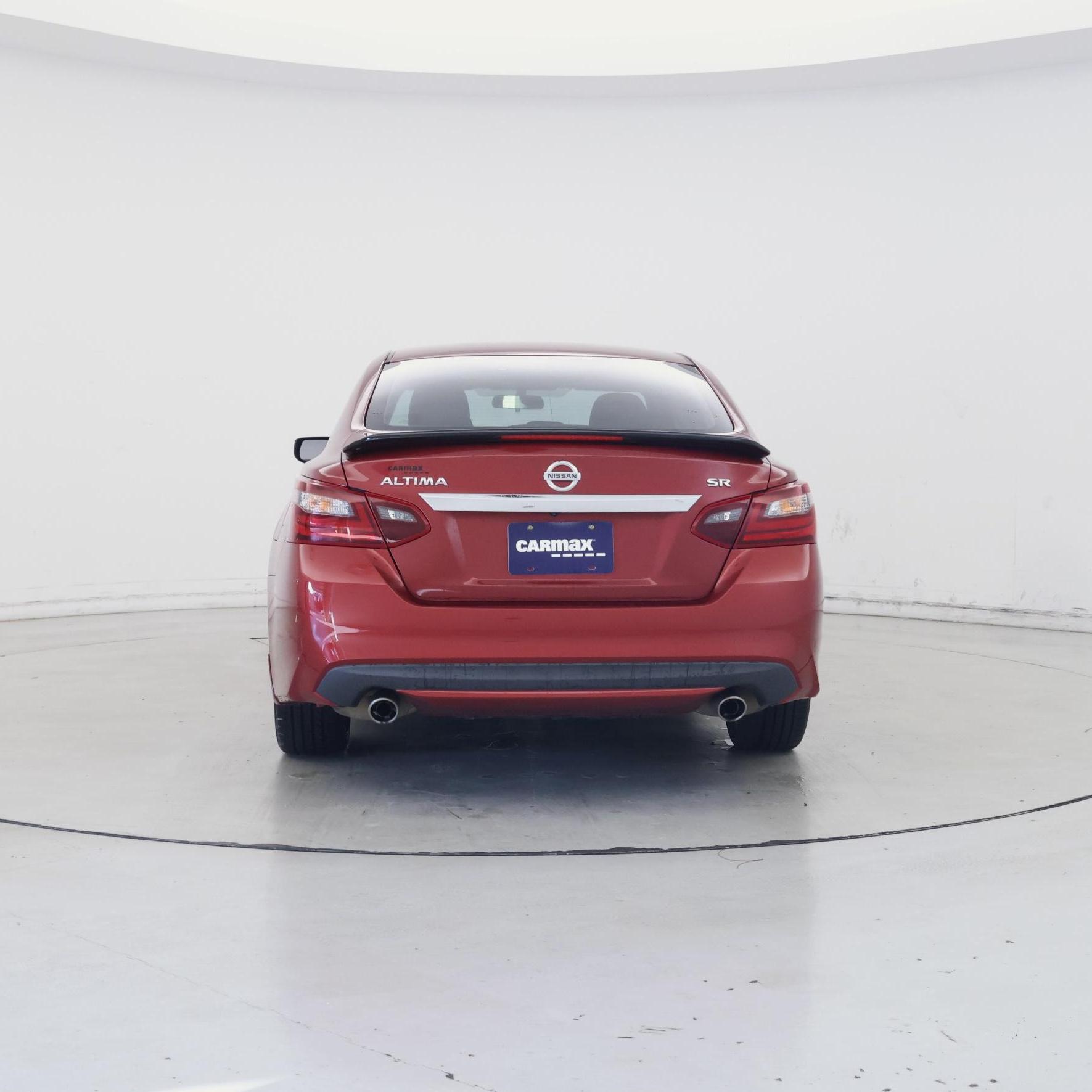 Thumbnail: 2017 Nissan Altima - 6