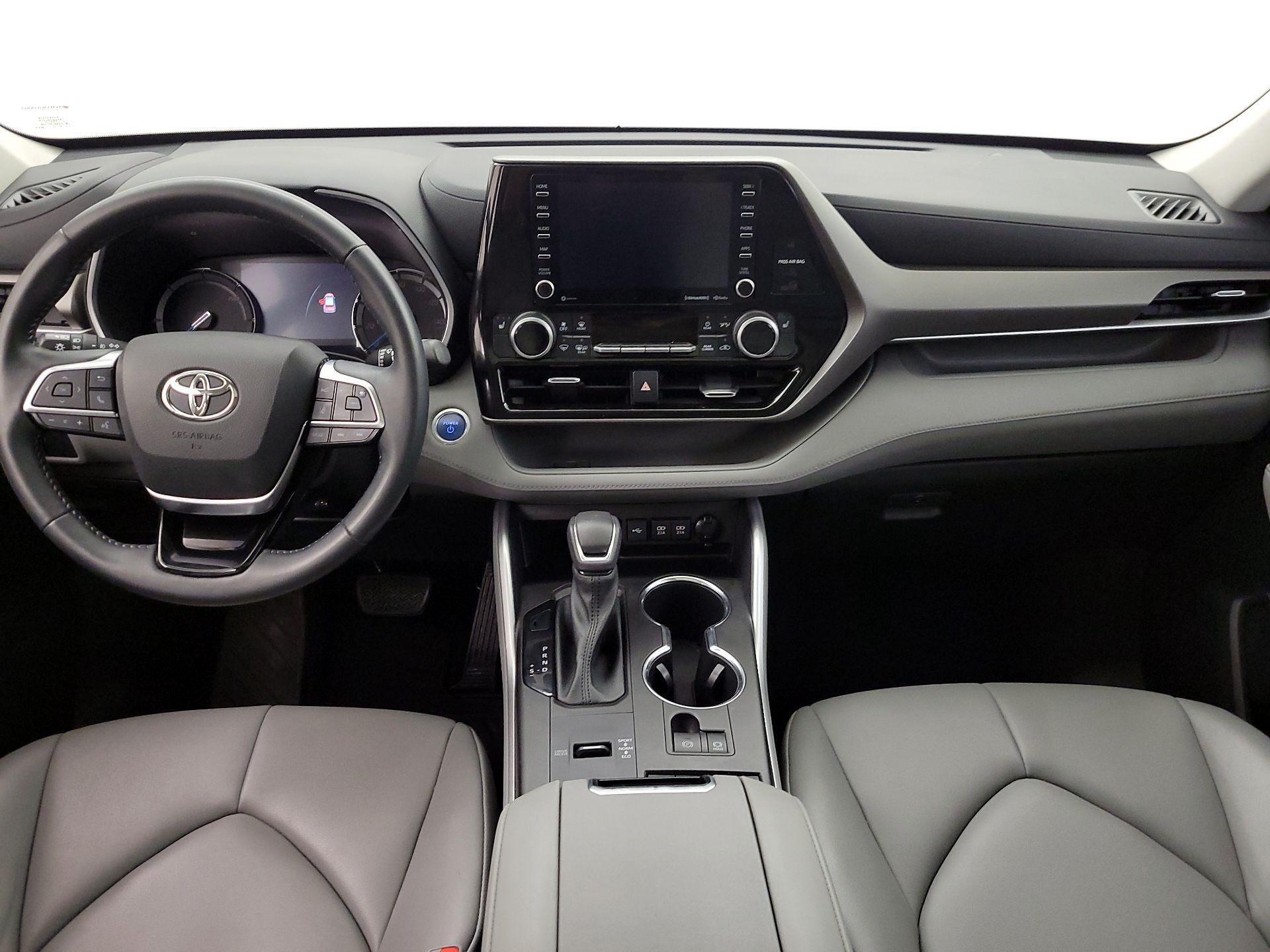 Thumbnail: 2021 Toyota Highlander - 9