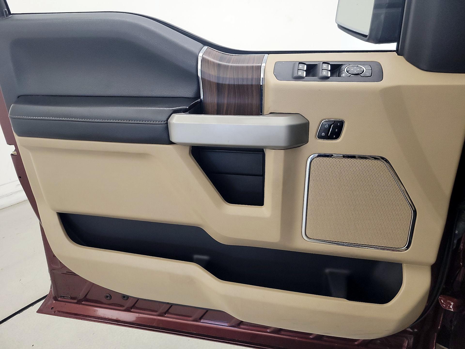Thumbnail: 2016 Ford F-150 - 12