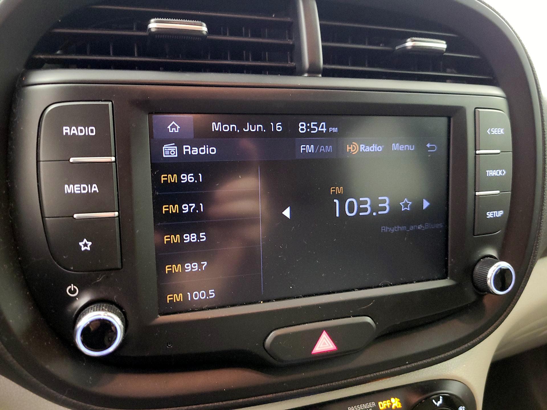Thumbnail: 2023 Kia Soul - 15