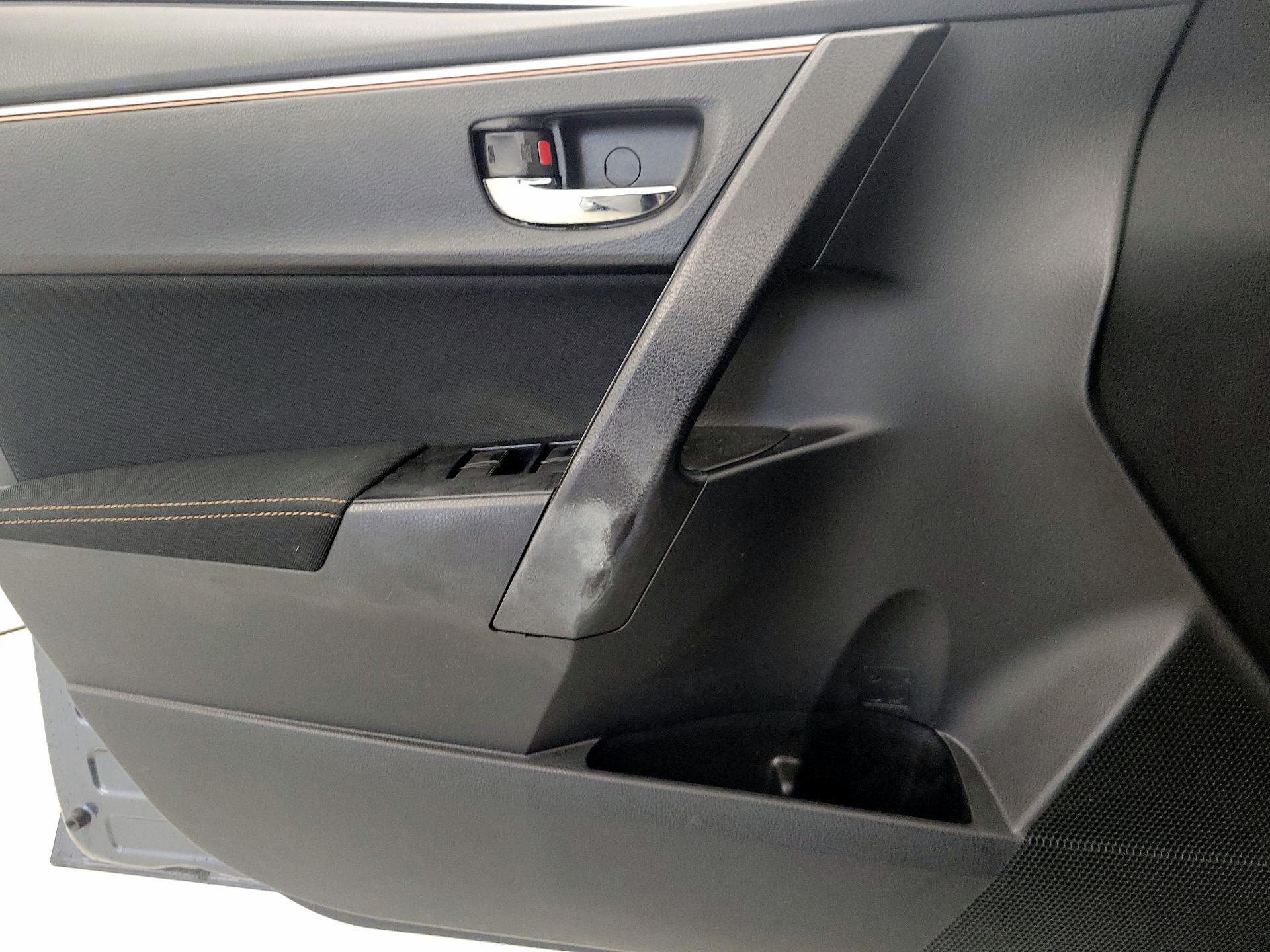 Thumbnail: 2014 Toyota Corolla - 12