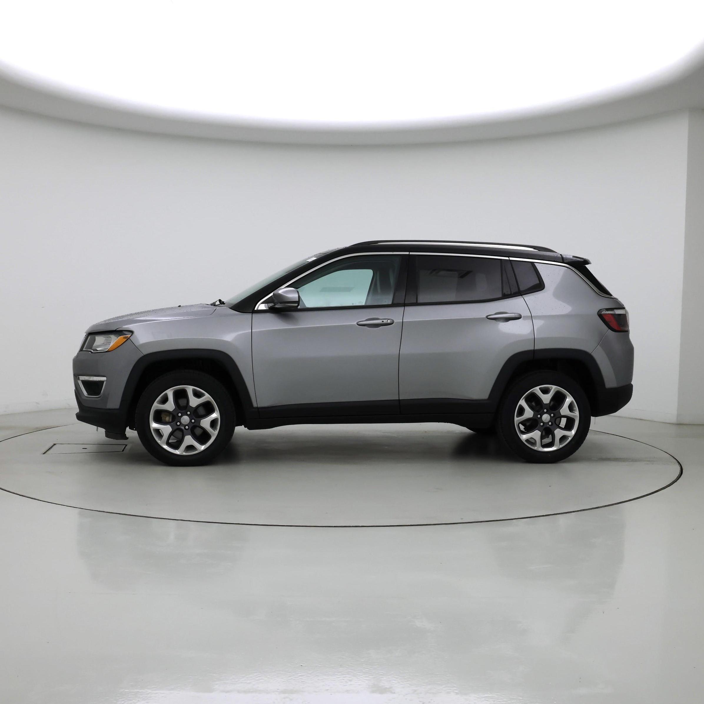 Thumbnail: 2021 Jeep Compass - 3