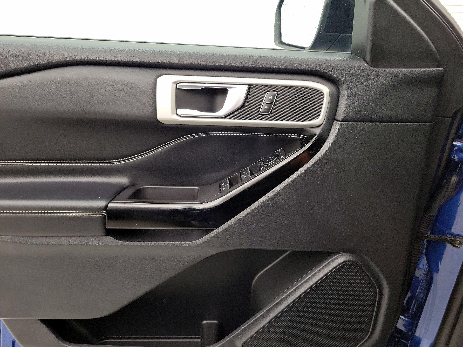 Thumbnail: 2022 Ford Explorer - 12