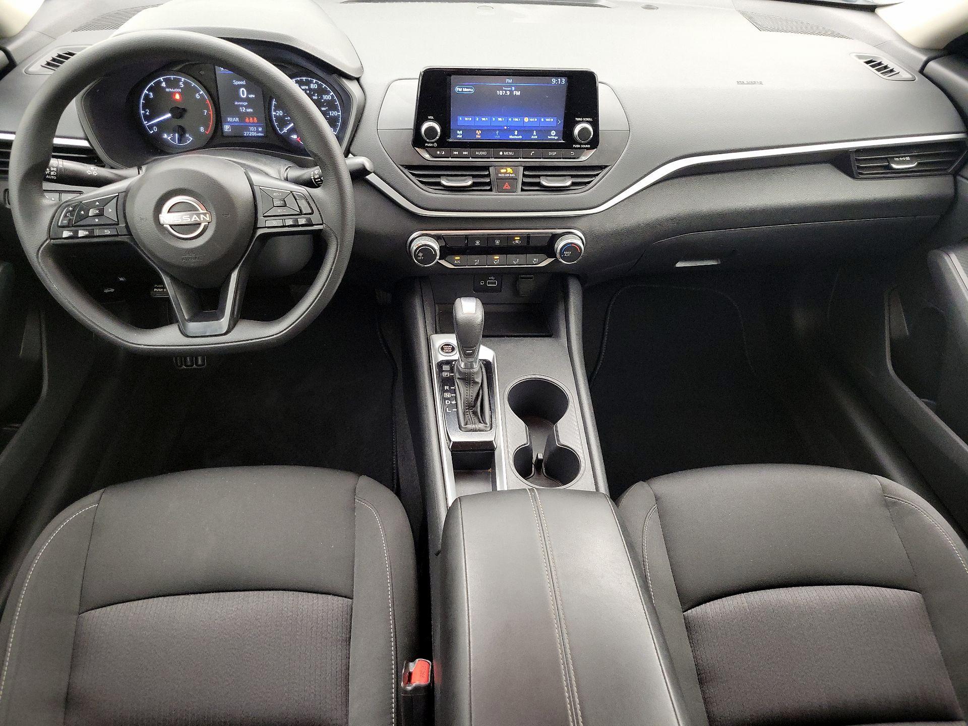 Thumbnail: 2023 Nissan Altima - 9