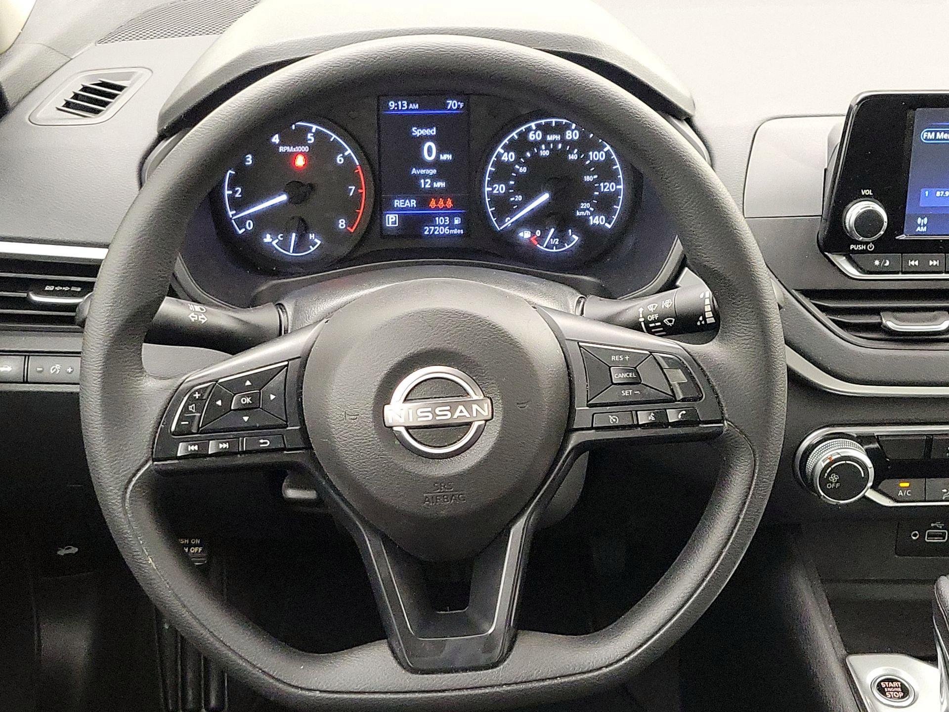 Thumbnail: 2023 Nissan Altima - 10