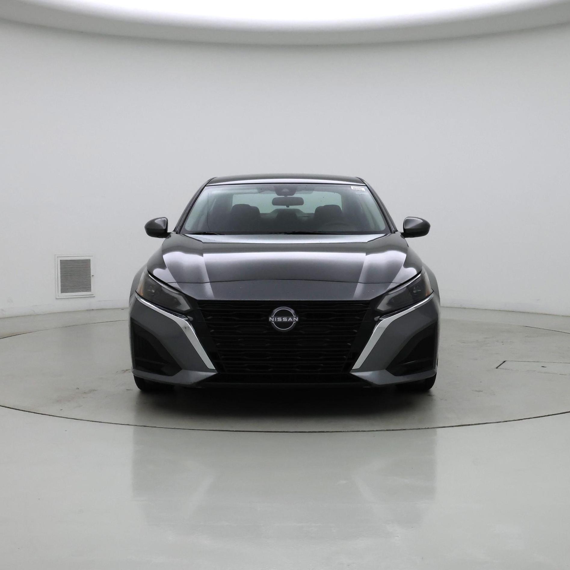 Thumbnail: 2023 Nissan Altima - 5