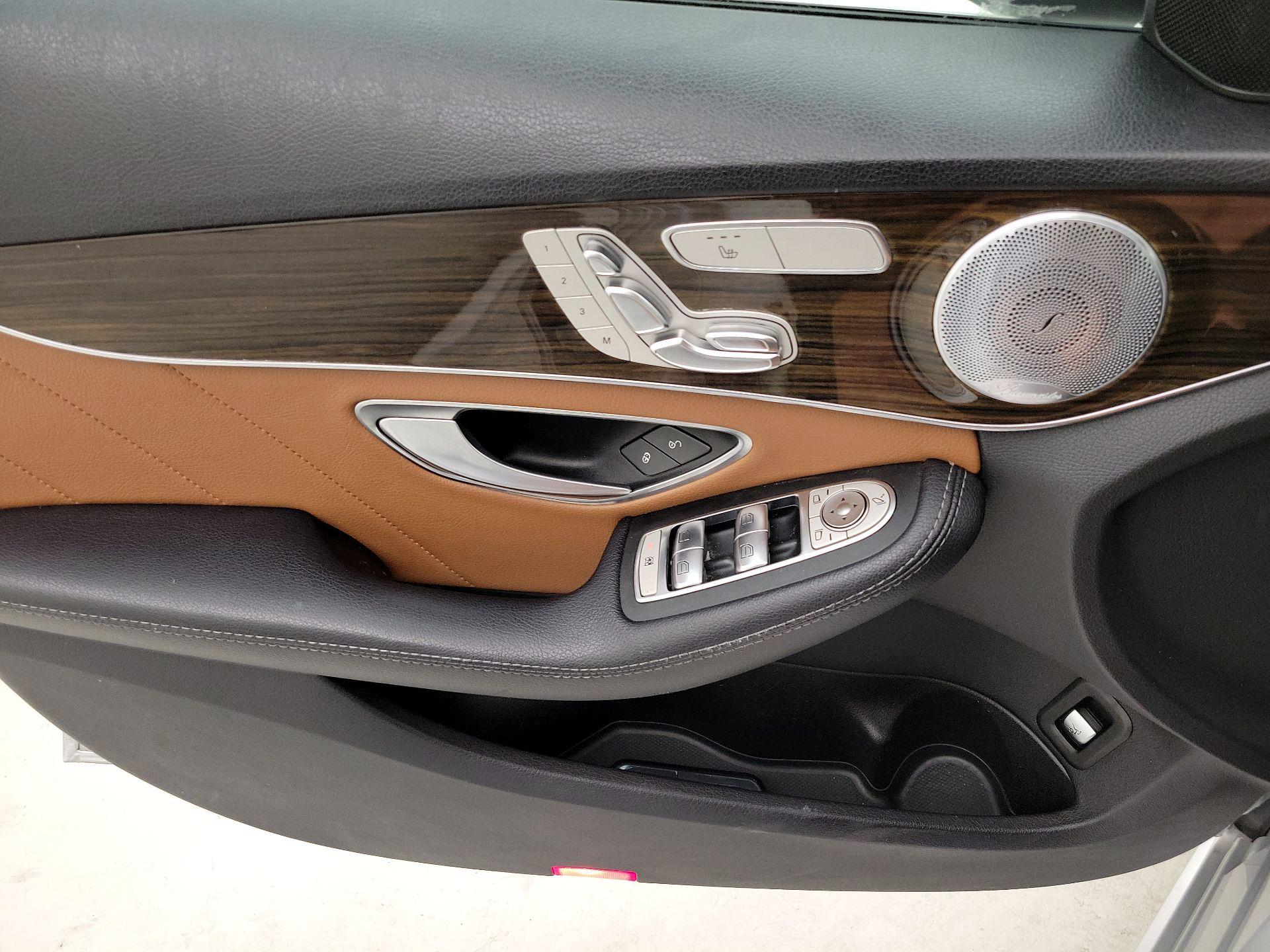 Thumbnail: 2019 Mercedes-Benz C-Class - 12