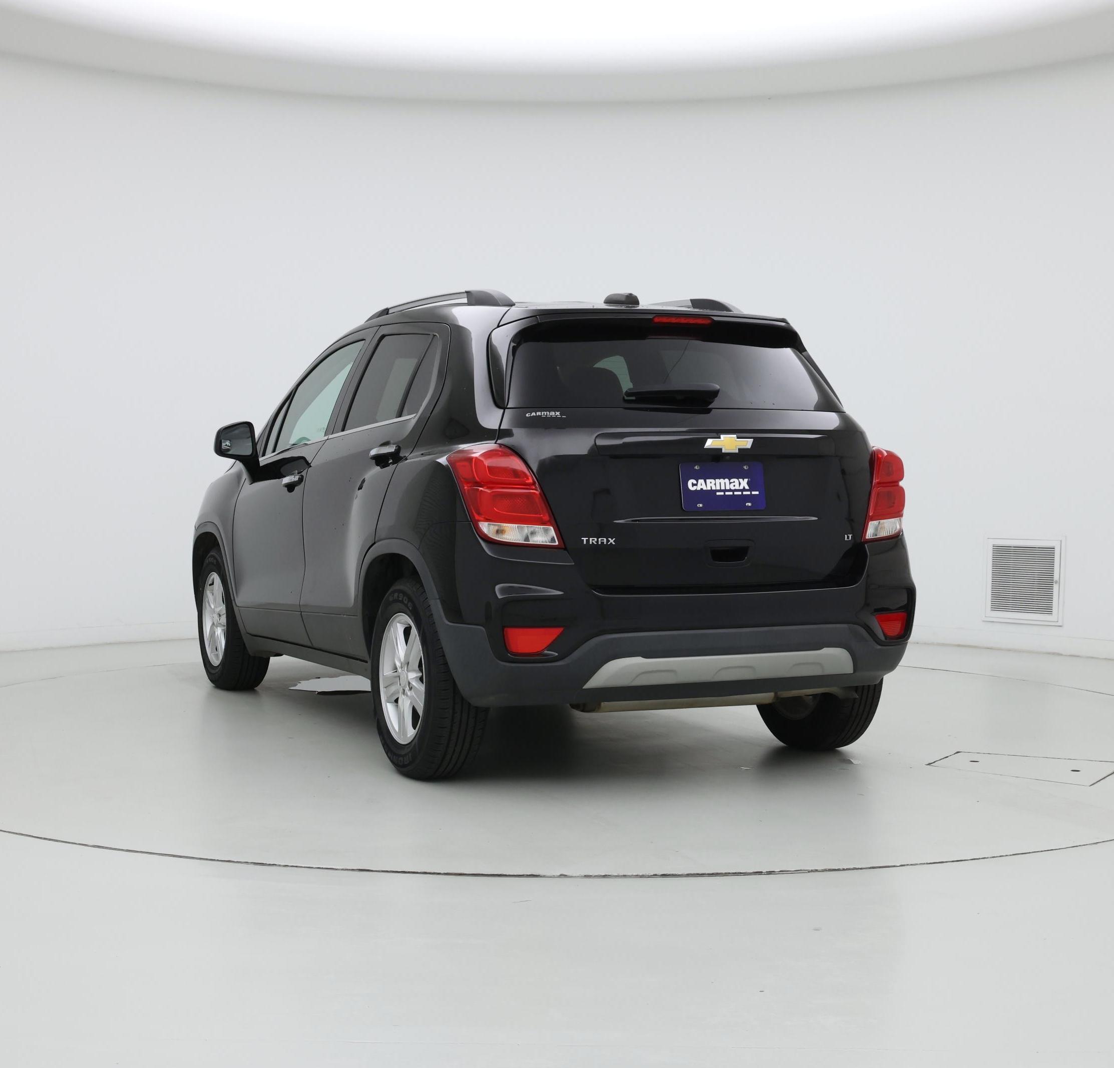 Thumbnail: 2020 Chevrolet Trax - 2