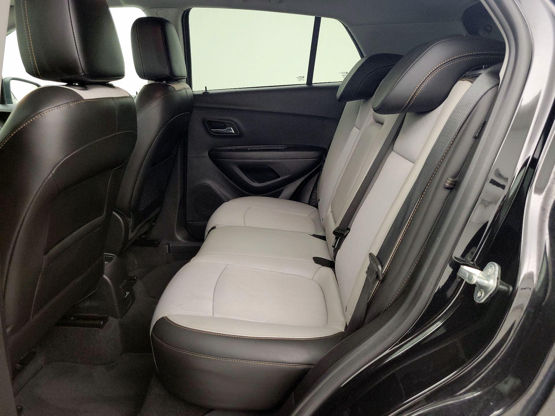 Thumbnail: 2020 Chevrolet Trax - 19