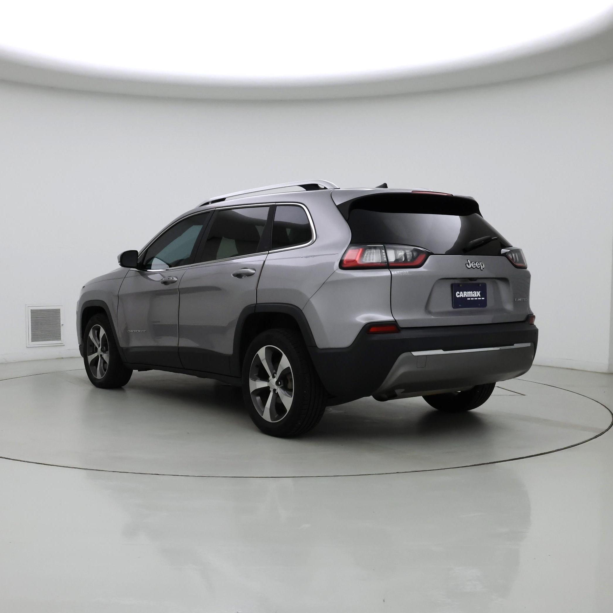 Thumbnail: 2019 Jeep Cherokee - 2