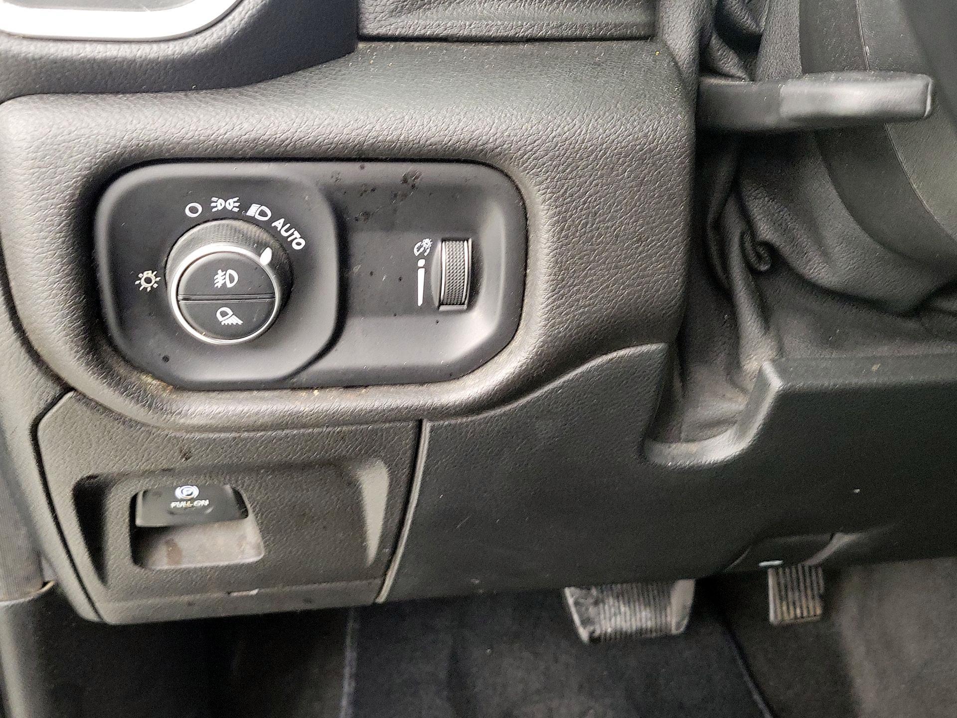 Thumbnail: 2022 RAM 1500 - 13
