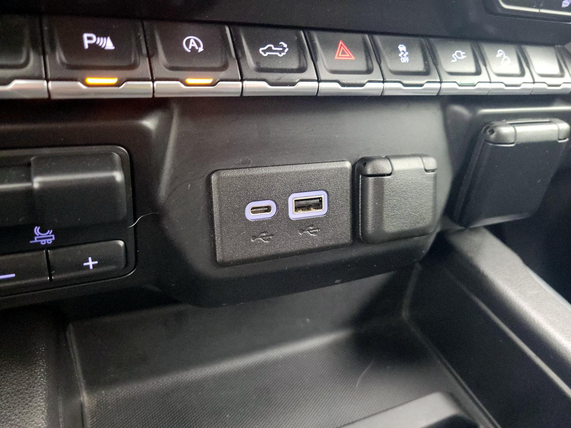 Thumbnail: 2021 Chevrolet Silverado 1500 - 18