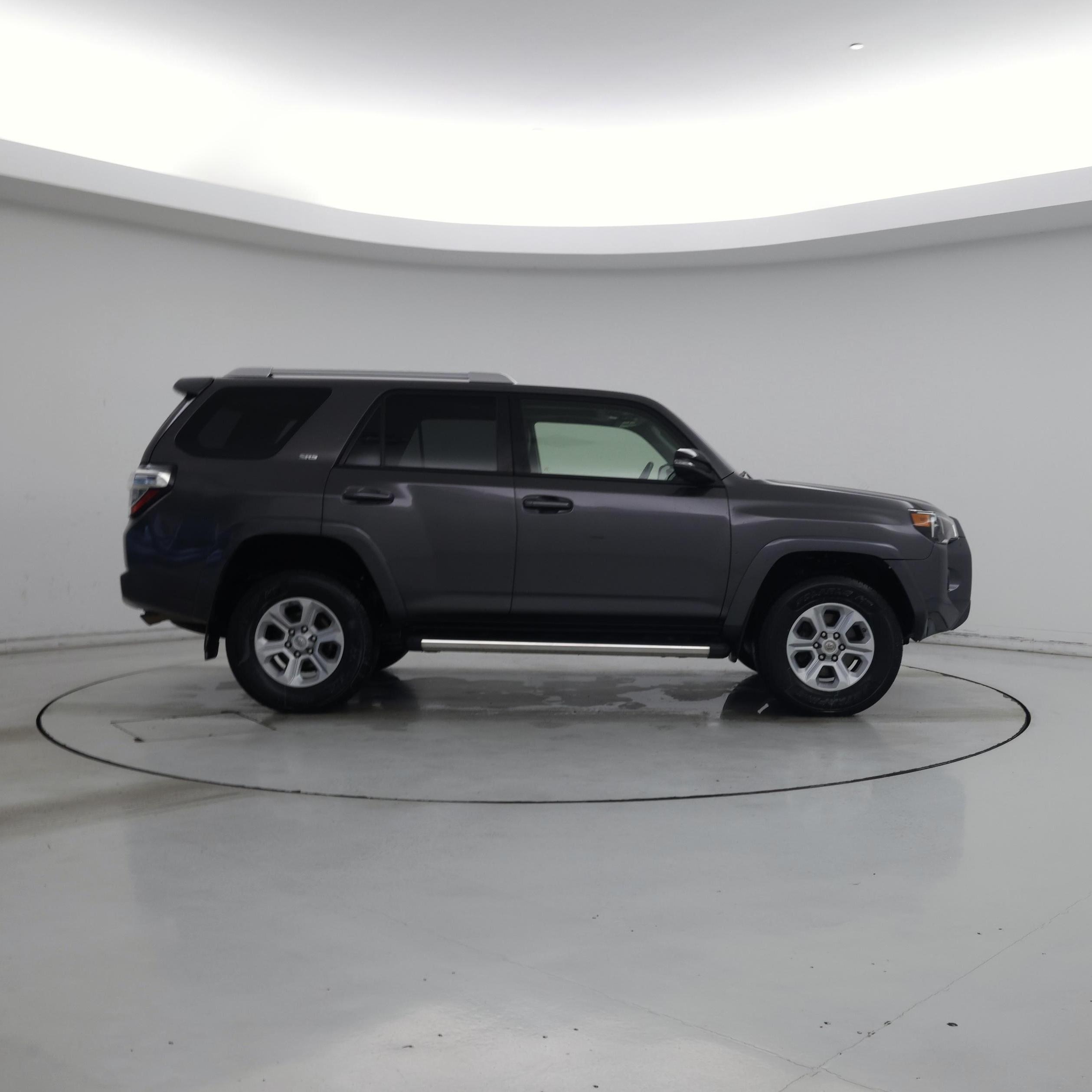Thumbnail: 2018 Toyota 4Runner - 7