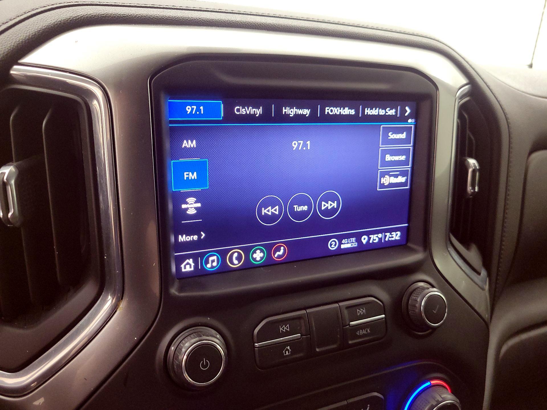 Thumbnail: 2020 Chevrolet Silverado 1500 - 15